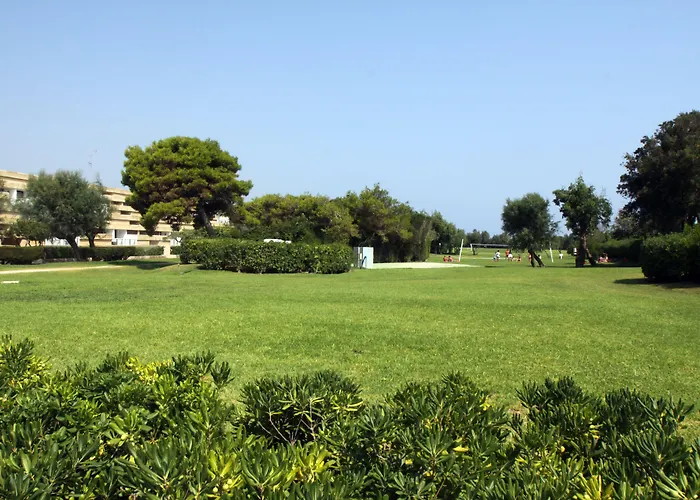 Voi Village de vacances 3*