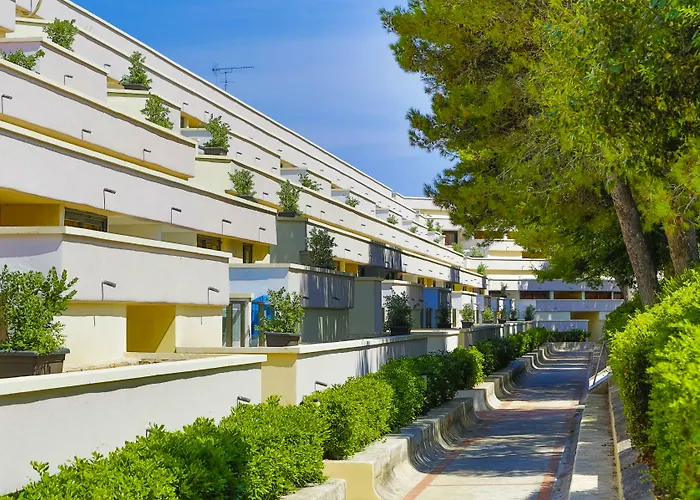 Voi Village de vacances 3*